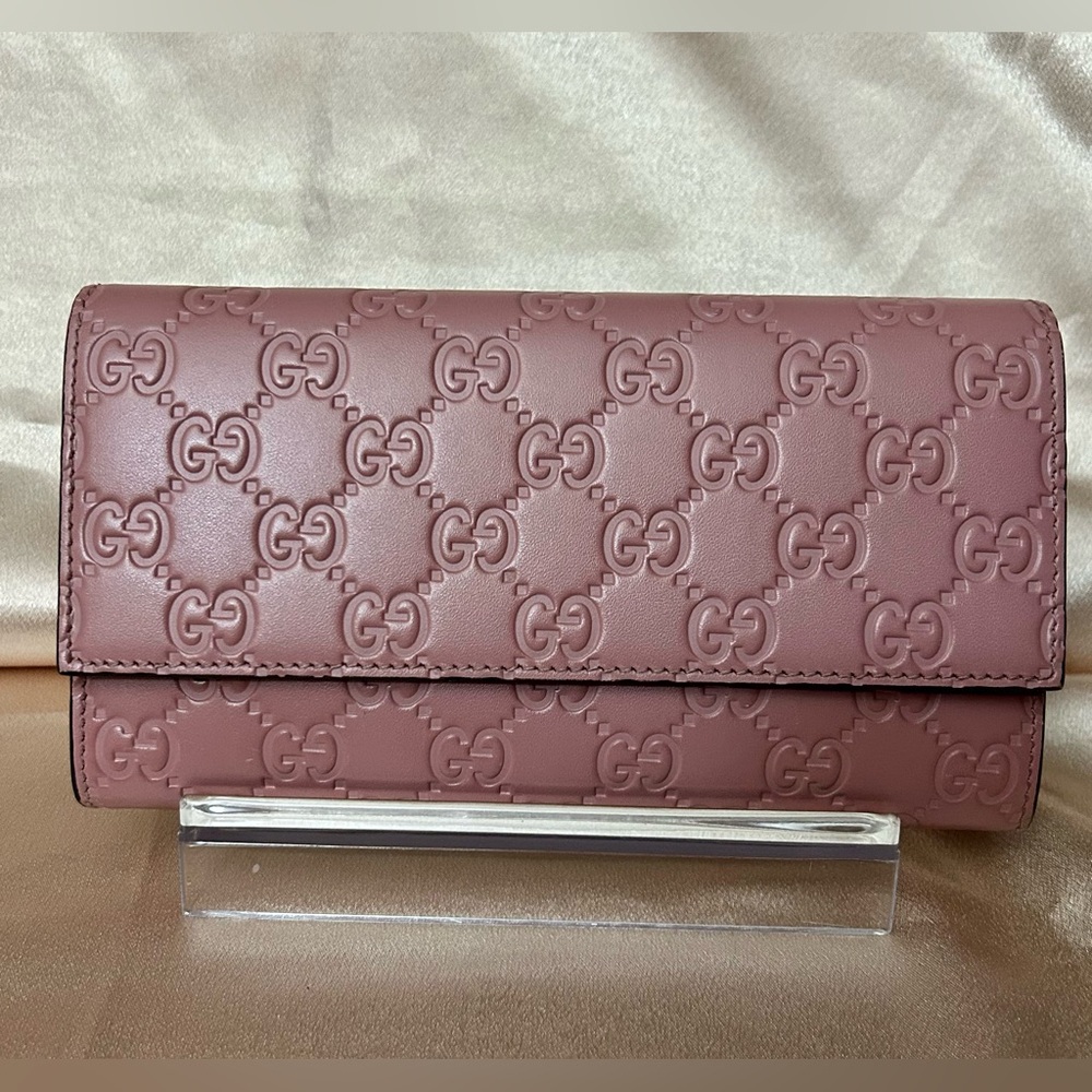 Gucci Rose Pink Guccissima Continental Wallet